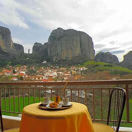 Spartacus House Hotel