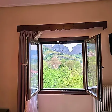 Spartacus House Hotel